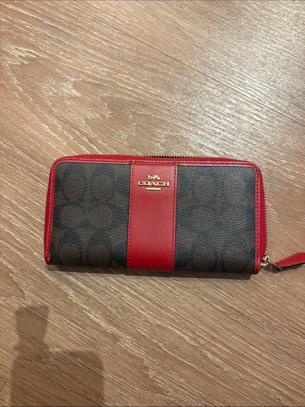 Coach Long Wallet